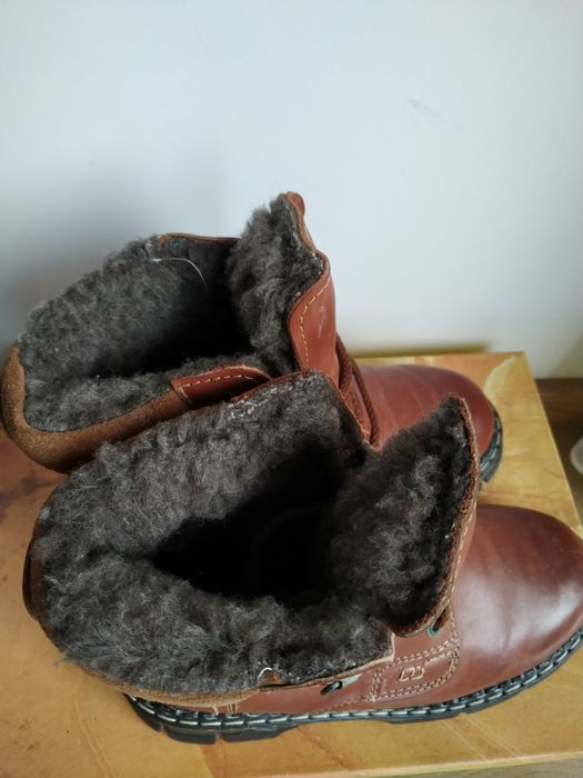 Buty zimowe , ocieplane.