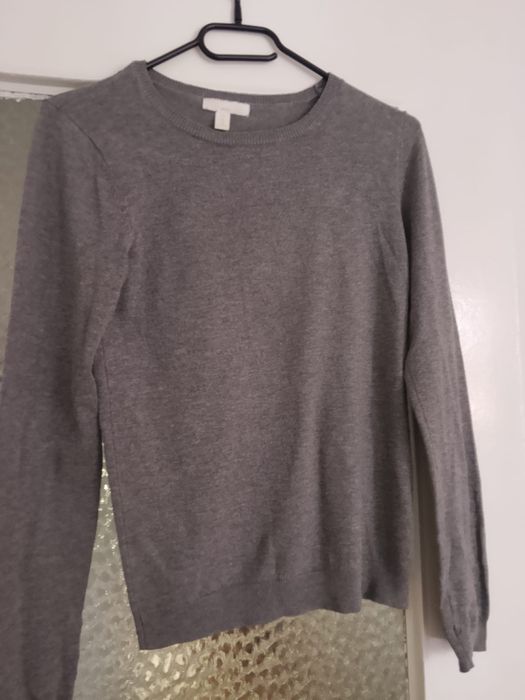 Sweter damski szary