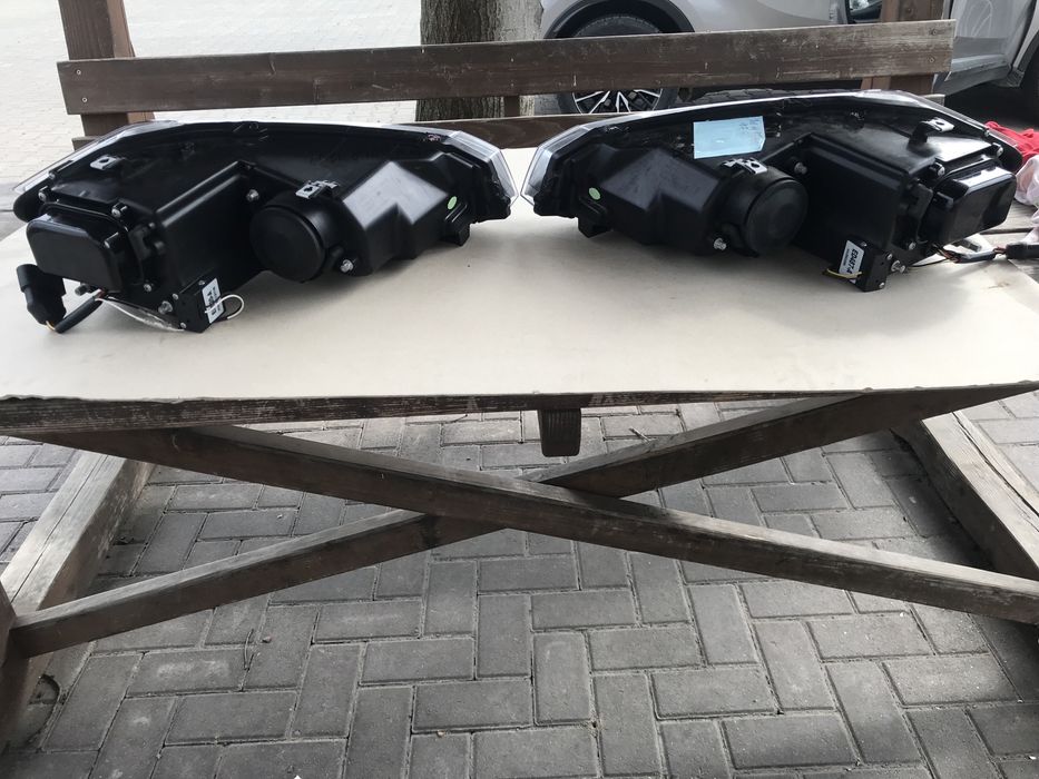 Продам фари фольцваген поло 6 2G c