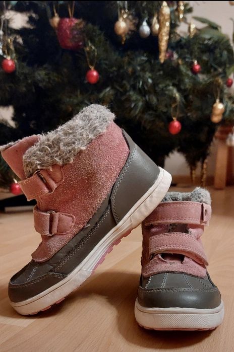 Dziewczęce buty zimowe rozm. 28