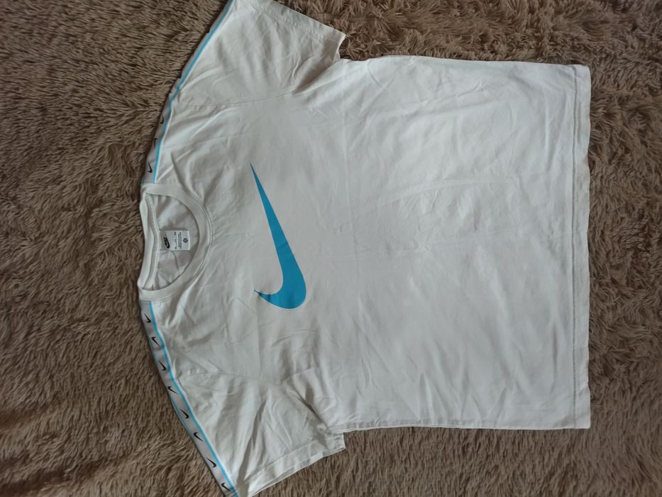 Чоловіча оригінальна футболка Nike