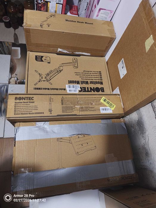 Кронштейн для монітору