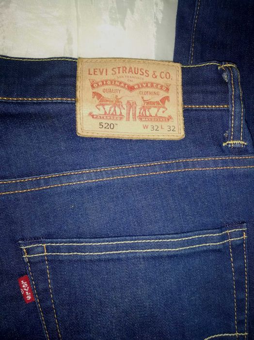 Нові джинси LEVIS 520 made in Poland