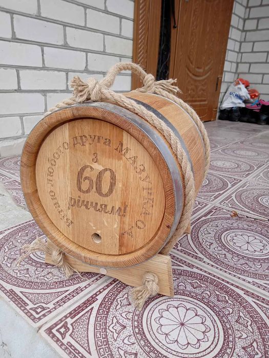 Дубовая бочка на 10л + гравіровка