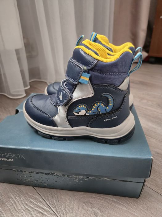 Зимові череви Geox, розмір 27