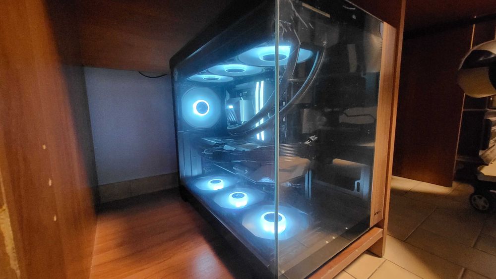 PC GAMING | Ryzen 7 9800X3D + RTX 5070 Gaming OC