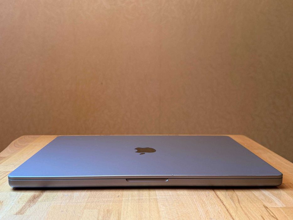 Macbook Pro 16 M1 PRO 32 512