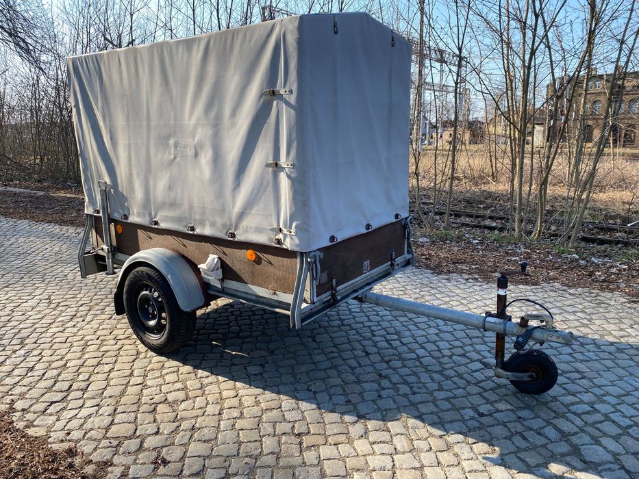 Przyczepa przyczepka lekka Boeckmann  750 kg plandeka 212x111x150cm   z Niemiec !