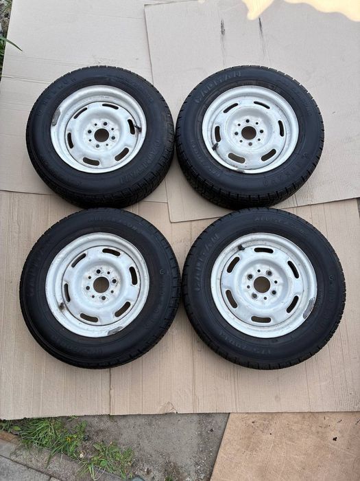 Продам колеса зима NEW R13 4x98 как новые диски ВАЗ шины калина Жигули 175/70 зимняя резина шины самара классика 4 98 4/98 4*98 175 70