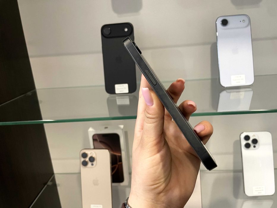 iPhone 16 E 128 Gb Neverlock / Магазин + Гарантія