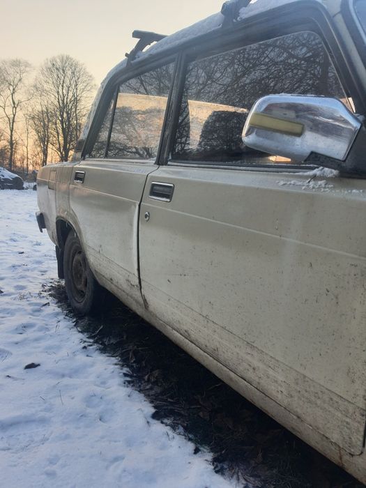 Продаю жигуля Ваз 2105