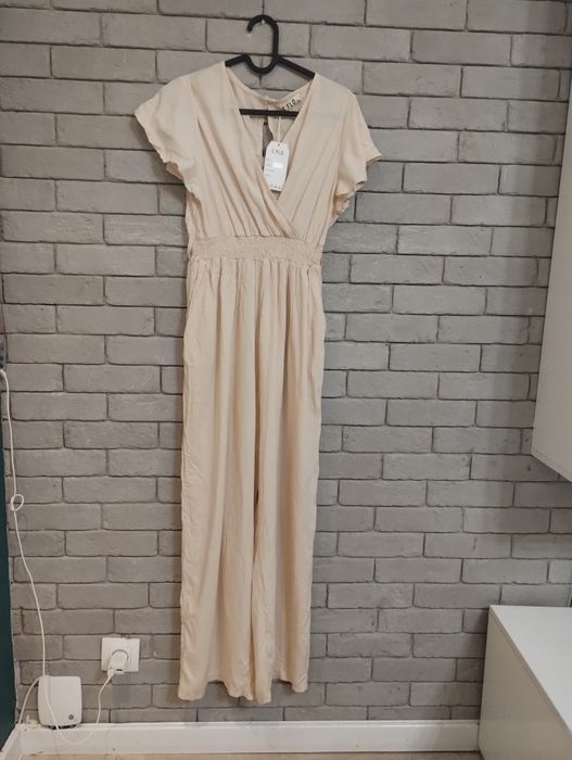 Nowy kombinezon długi S