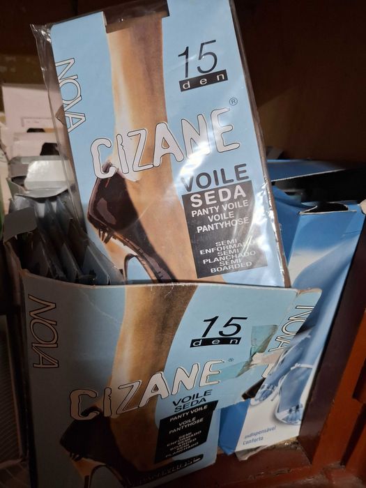 Collants de Seda e de Mousse de Senhora