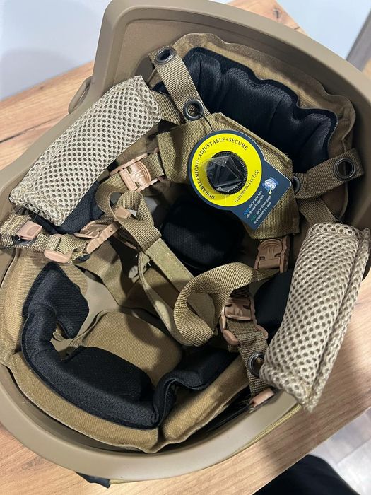 Тактичний шолом з системою wendy