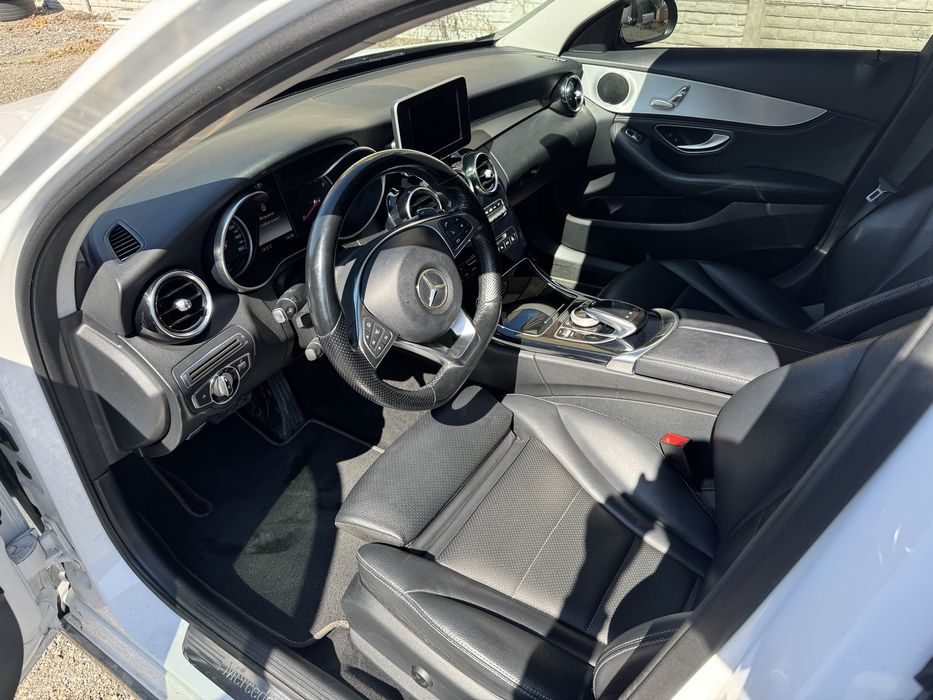 Продам Mercedes c300