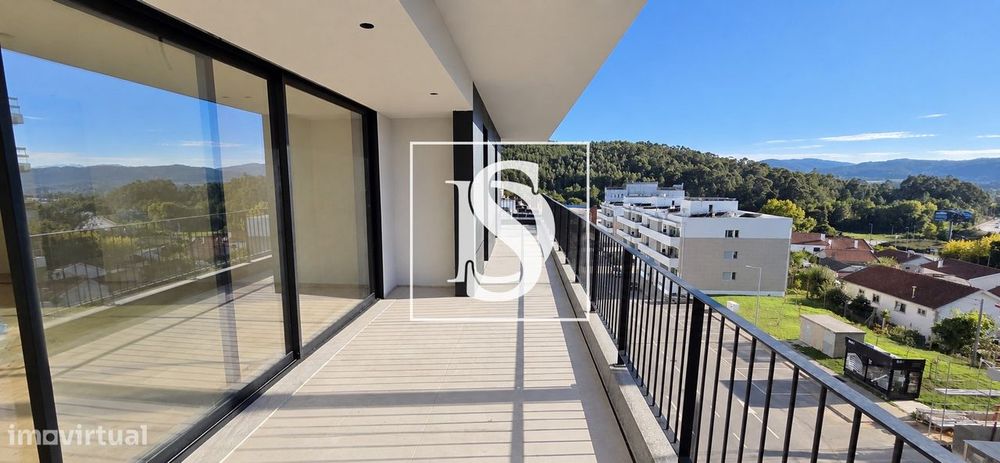 T2 Novo com Varanda e Garagem em Nogueira, Braga | 359.000 €