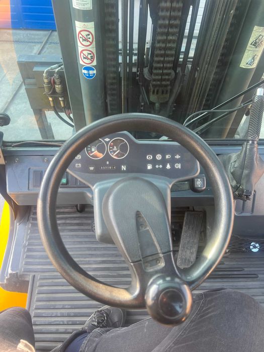 Навантажувач, погрузчик дизельний 5 т Jungheinrich