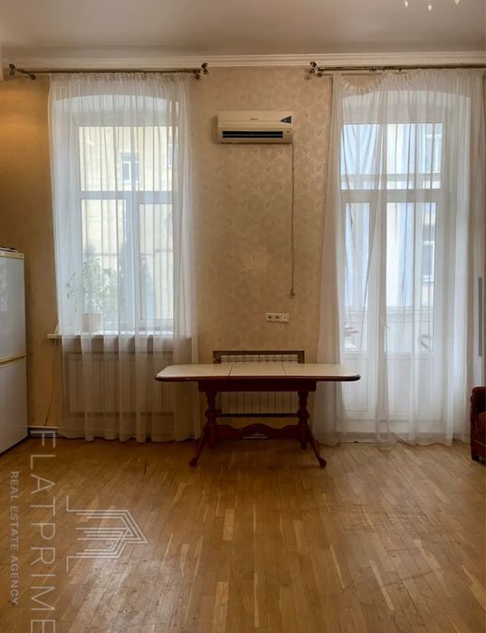 Центр! Вигідна ціна Метро Университет Золоті Ворота