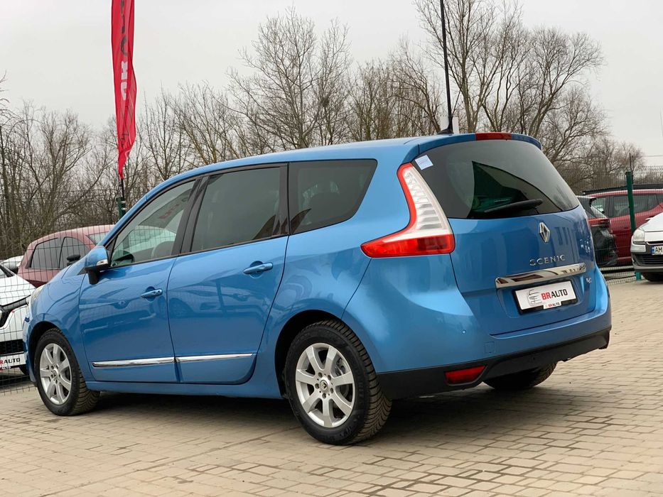 Renault Grand Scenic 2013