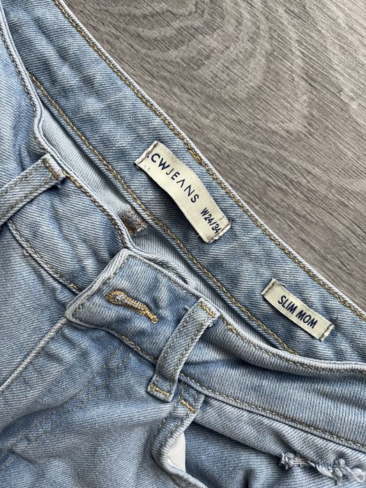 Світлі джинси