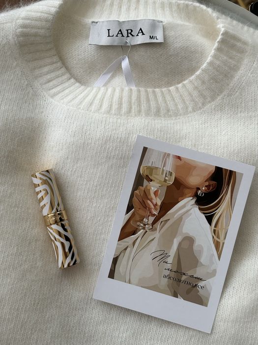 Теплі пушисти светри від італійської фабрики lara