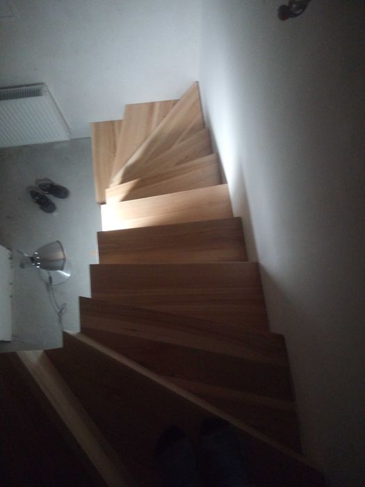 Schody dywanowe drewniane, dąb, jesion, drewniane, premium, na wymiar