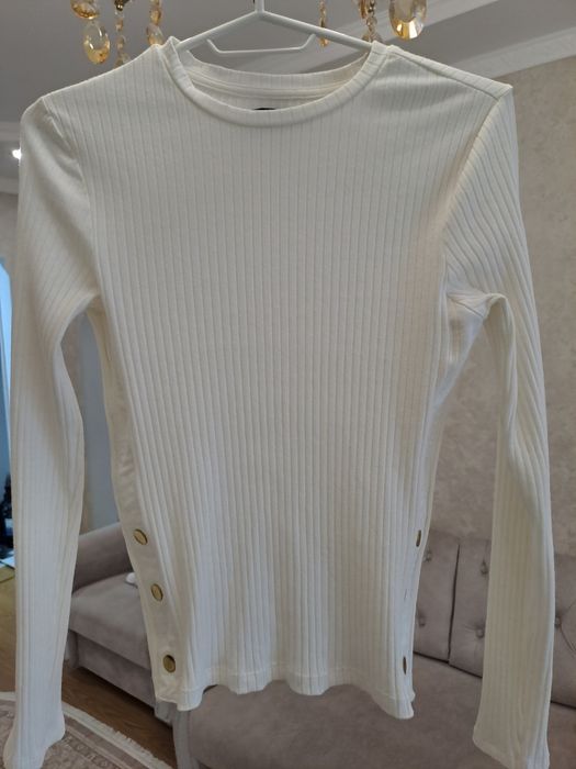 Кофточка , лонгслів