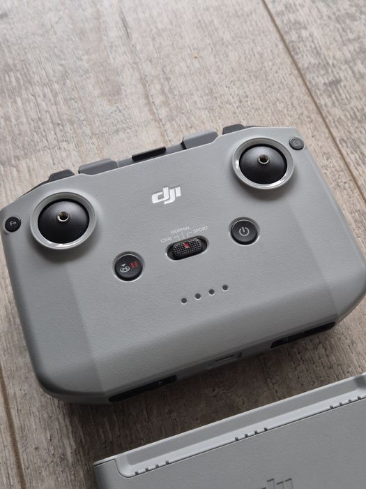 Dron DJI Mini 2 Fly more combo