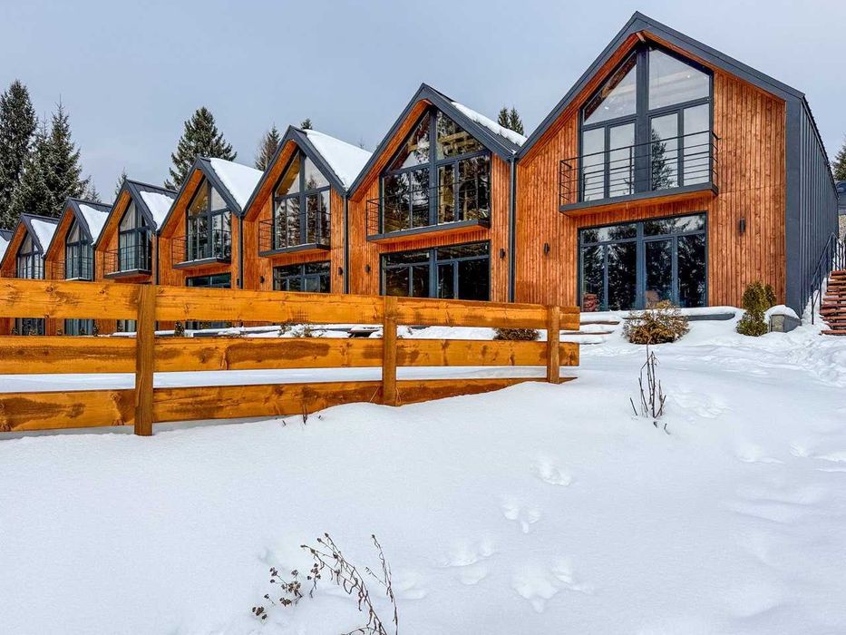 Продам новий будинк в комплексі Apex Panorama Hotel, с. Яблуниця.