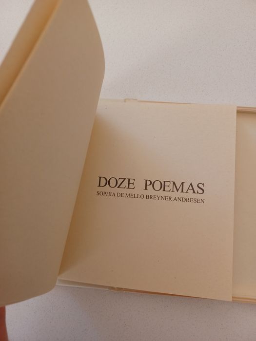 Livro Doze Poemas-Sophia De Mello Breyner Andresen