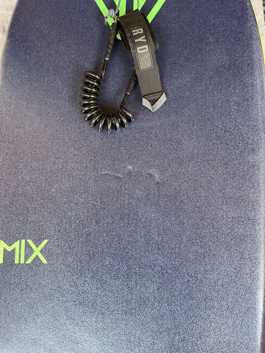 Prancha de Bodyboard com Capa