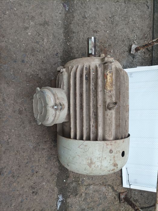 Електродвигун 4 КВт 1000 об/хв