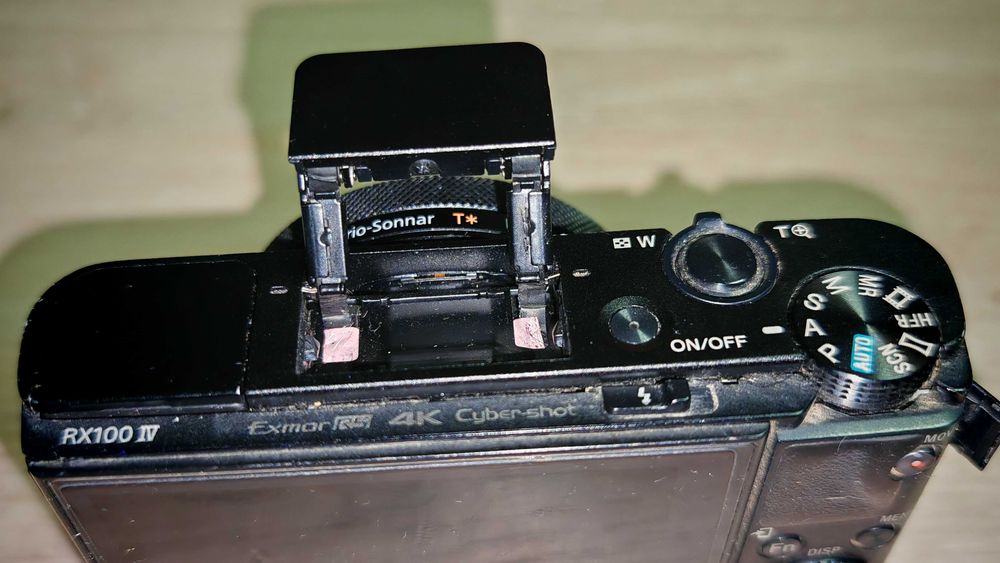 Aparat kompaktowy SONY RX100 M4 Rumia • OLX.pl