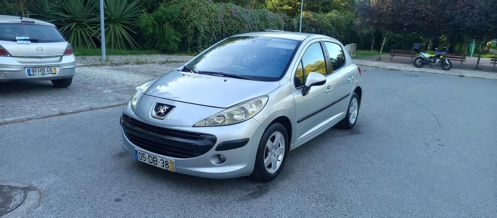 Peugeot 207 1.4 2007 90cvs