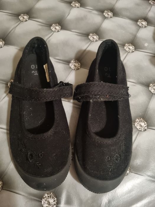 Baleriny kapcie buty r.30 czarne wkl.18 na rzepy