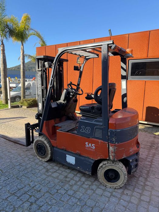 Empilhador elétrico toyota 7 1.8T