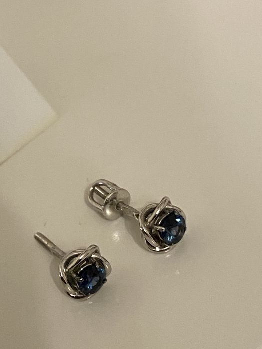 Пусети Sova, біле золото + сапфіри