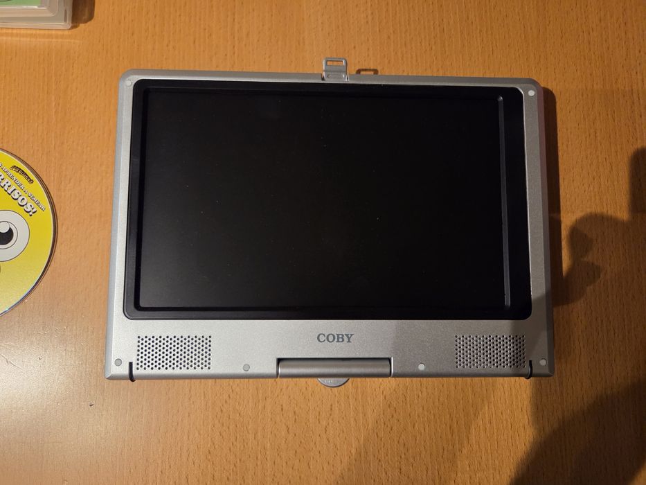 TF-dvd 1020 coby portátil