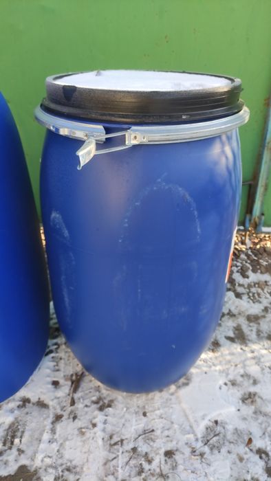 Бочка,каністра,єврокуб