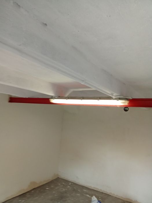 Wynajmę działke z pomieszczeniem gospodarczym