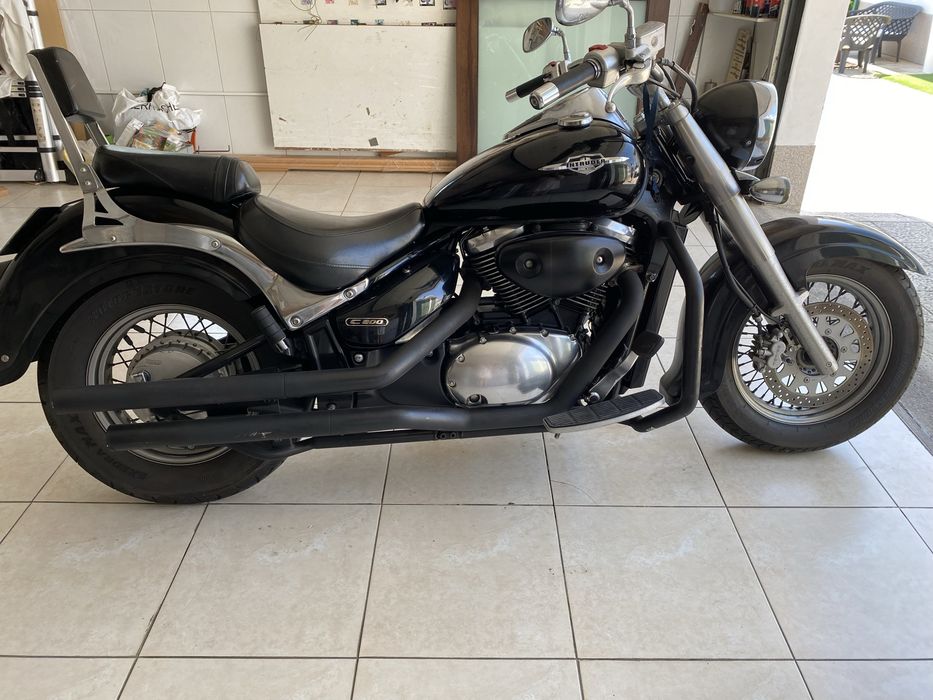 Suzuki Intruder c800
