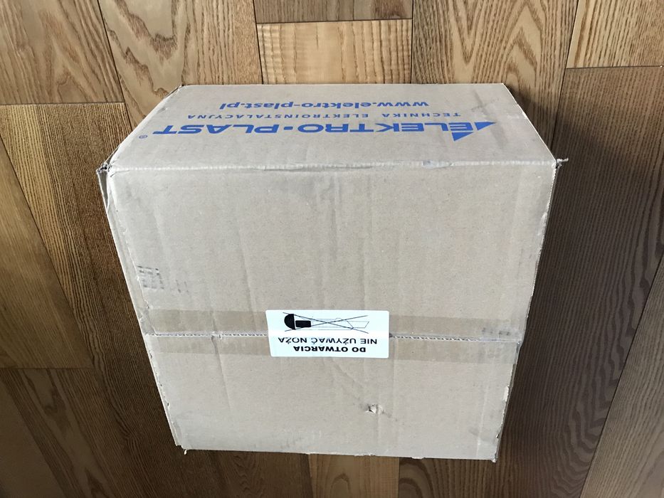 Obudowa elektryczna z tworzywa Elektro-Plast Uni-0