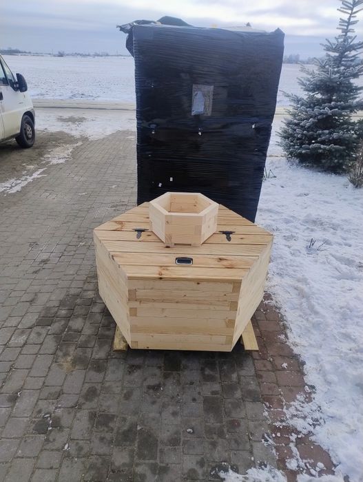 Studnia Drewniana Cembrowina Obudowa Na Krąg GRATIS Doniczka