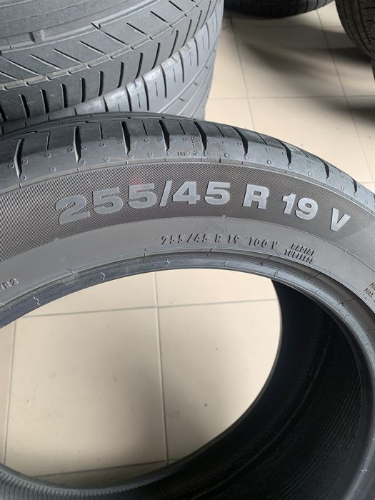 255/45/19 100V Continental Conti Sport Contact 5