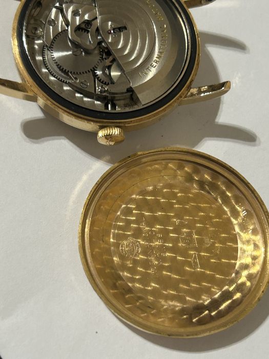 Internacional watch Co