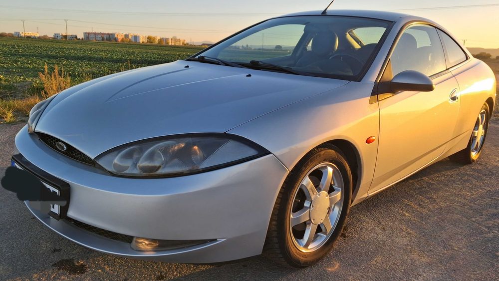 Ford Cougar
