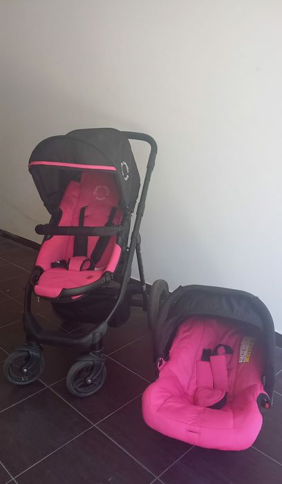 Carrinho de Bebé Pierre Cardin