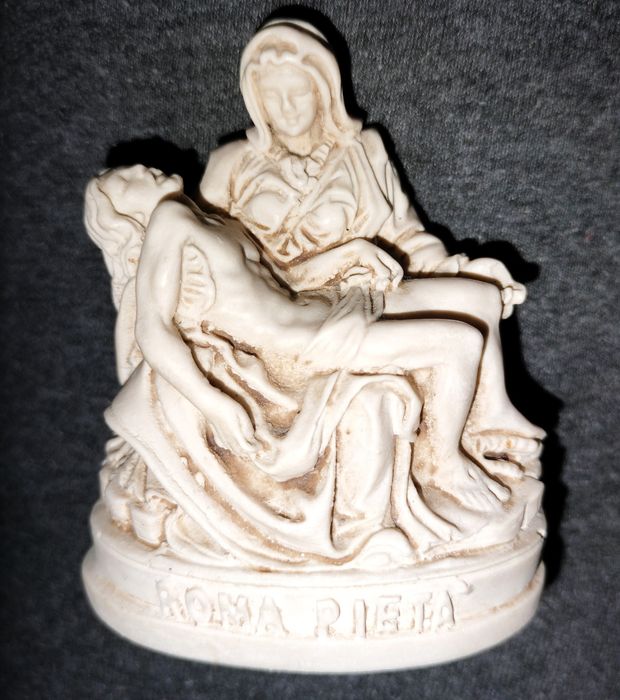 Figurka Roma Pieta - miniatura