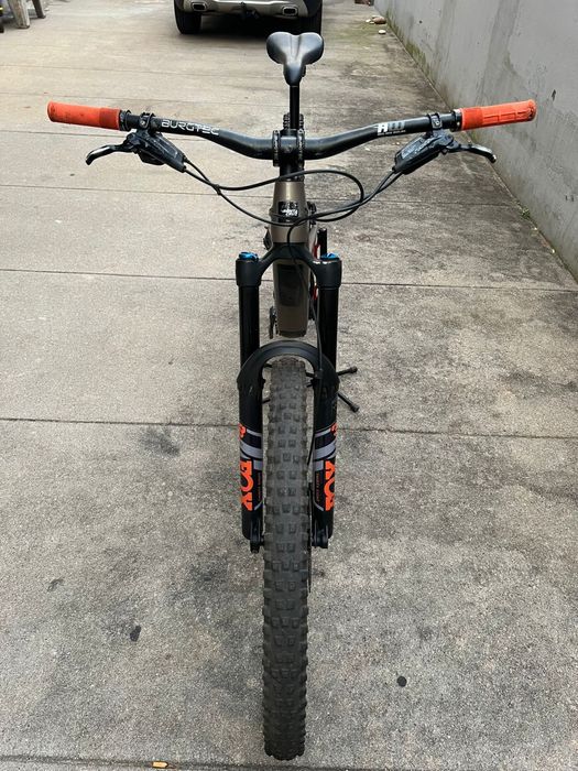 Bicicleta enduro Santa cruz Megatower  cc2024