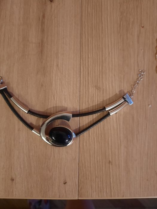 Elegancka branzoletka